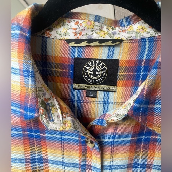 Organic Cotton Levitate Flannel Women’s Large Plaid - Picture 3 of 13